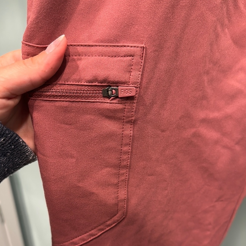 Figs technical collection Pink Jogger Pants - Picture 2 of 8